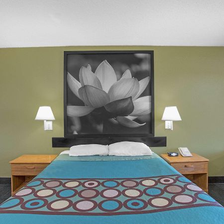 Super 8 By Wyndham Dunn Motel Buitenkant foto